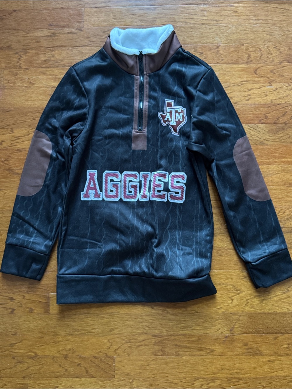 Aggies quarter zip